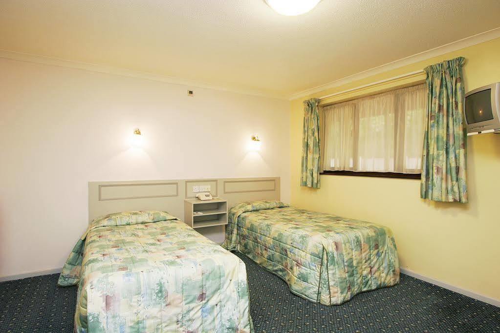 The Sandpiper Hotel; Sure Hotel Collection By Best Western Chesterfield Eksteriør billede